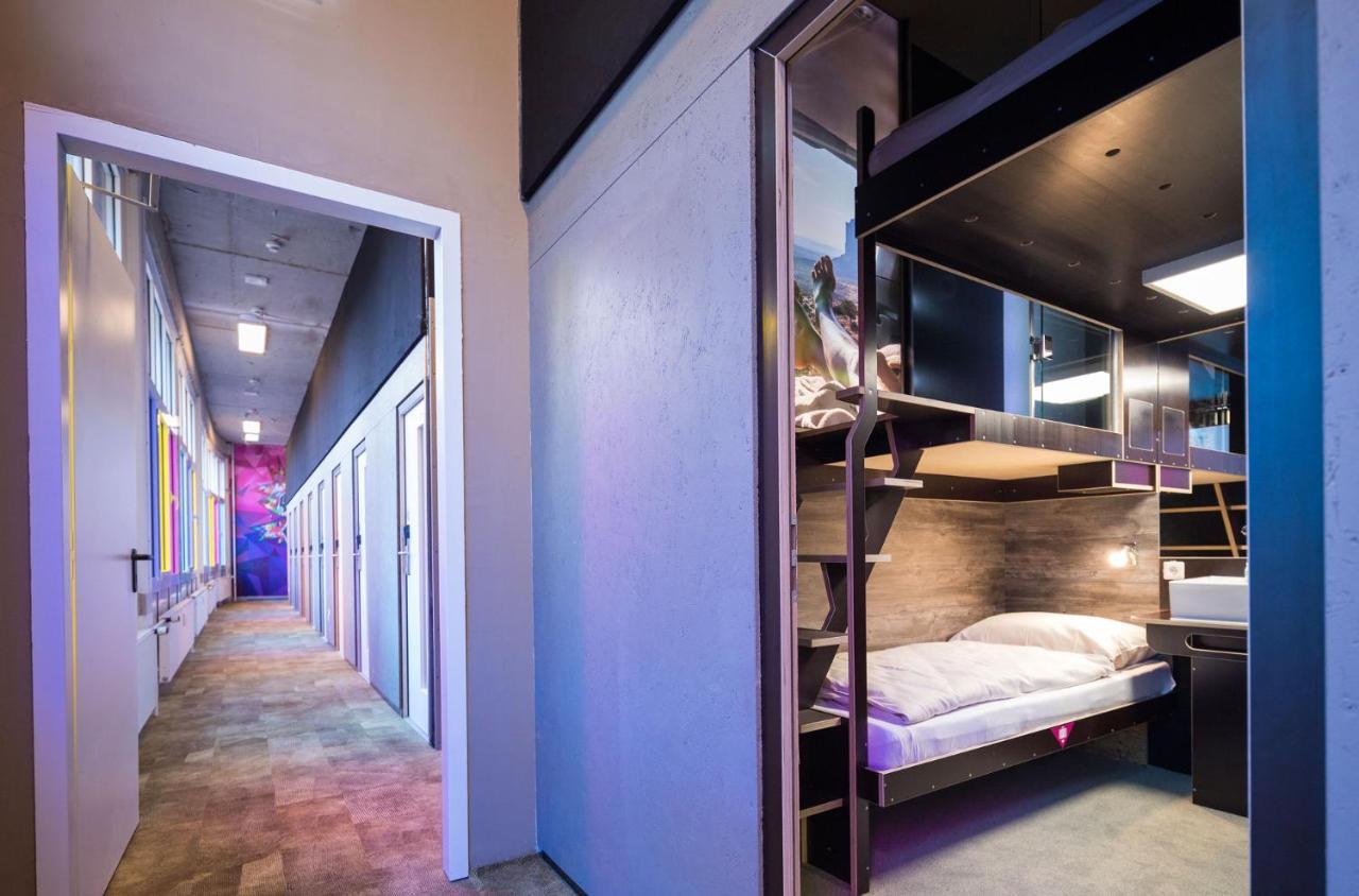 Boxhotel