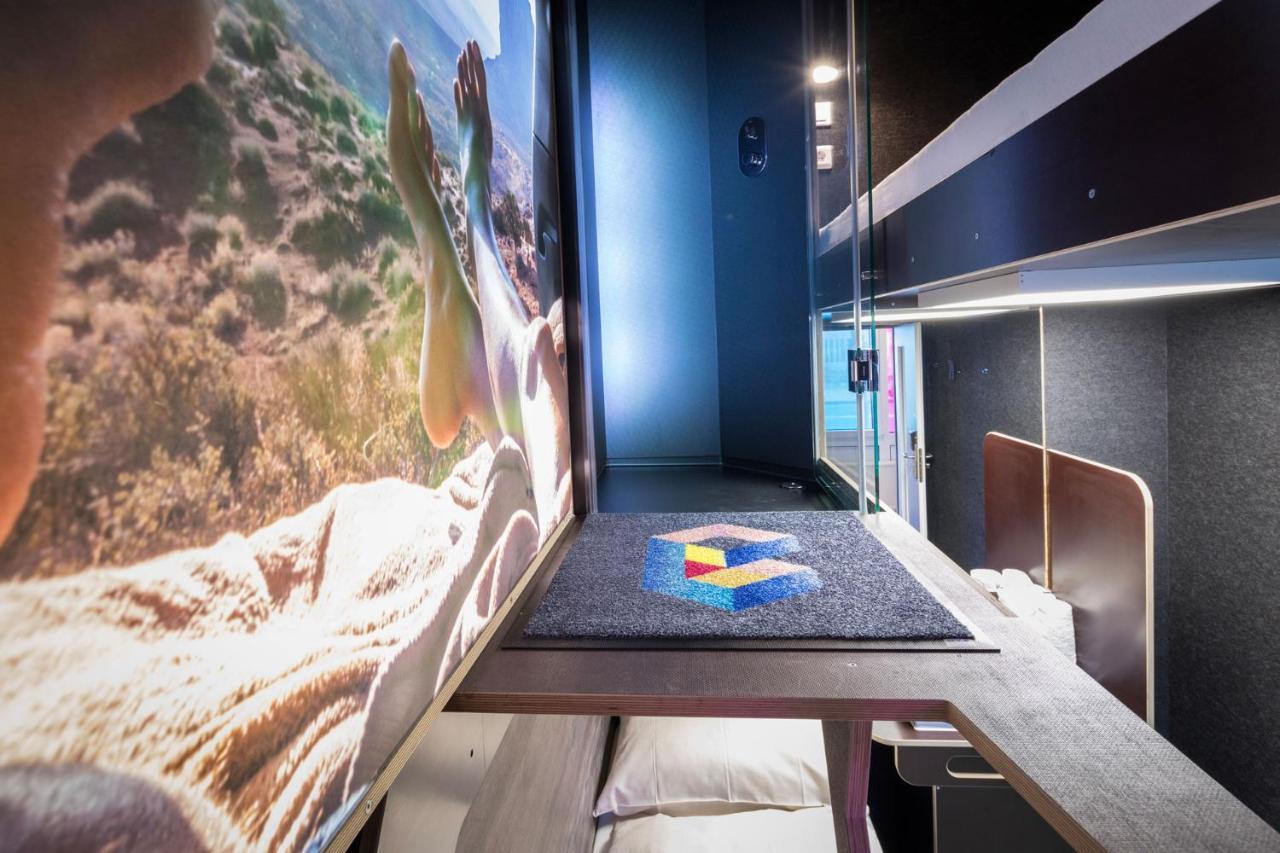 Boxhotel