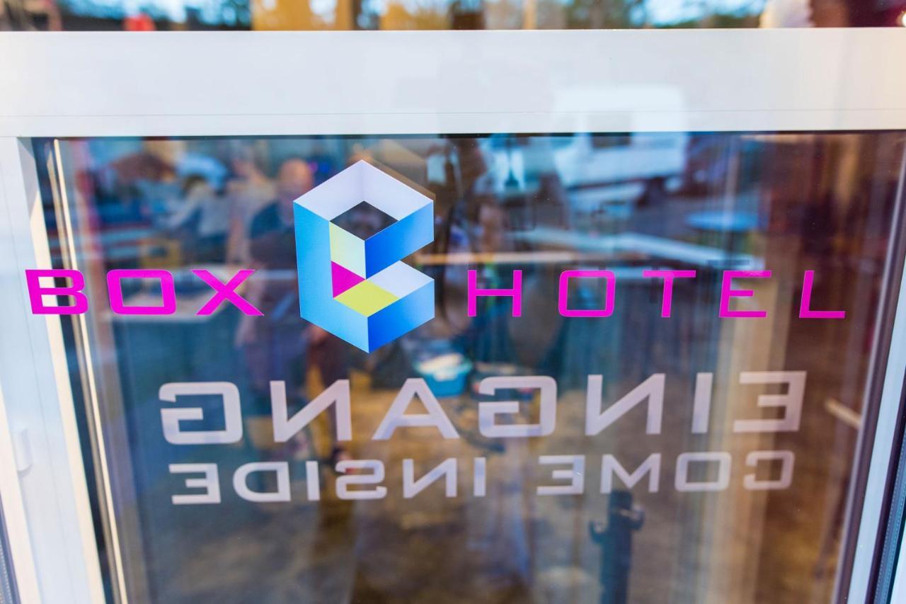 Boxhotel